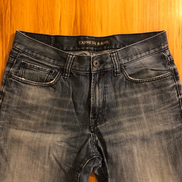 Express Blake Loose Fit Men’s Jeans - Picture 2 of 5